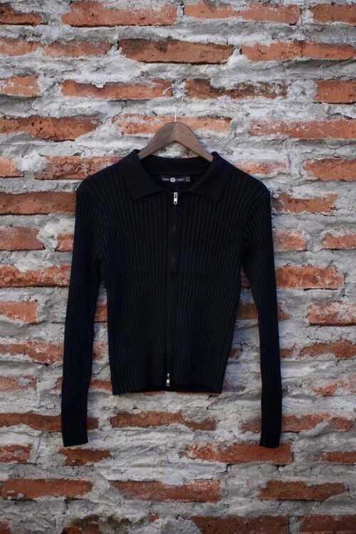 Chaleco Negro Daisy Street